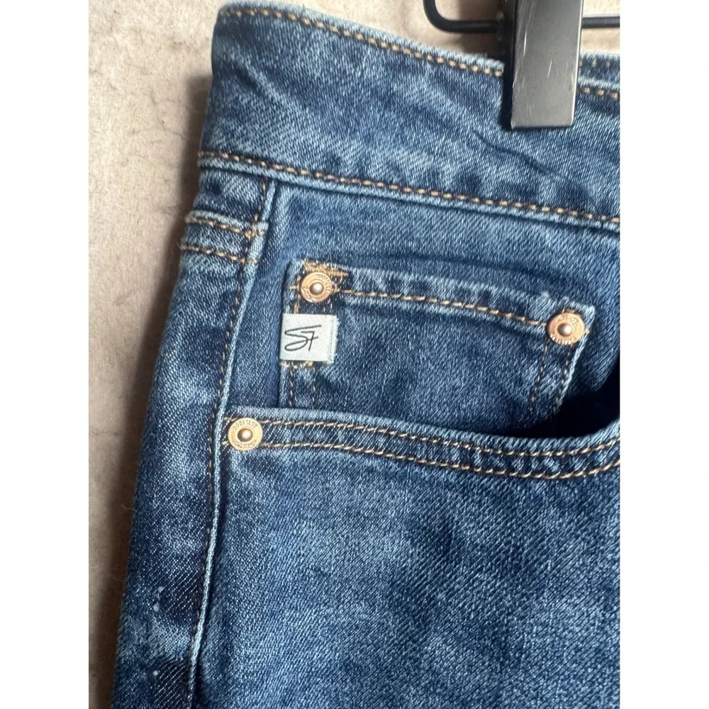 Seven7 Premium Brand Medium Wash Straight Leg Stretch Jeans Womens Size 10